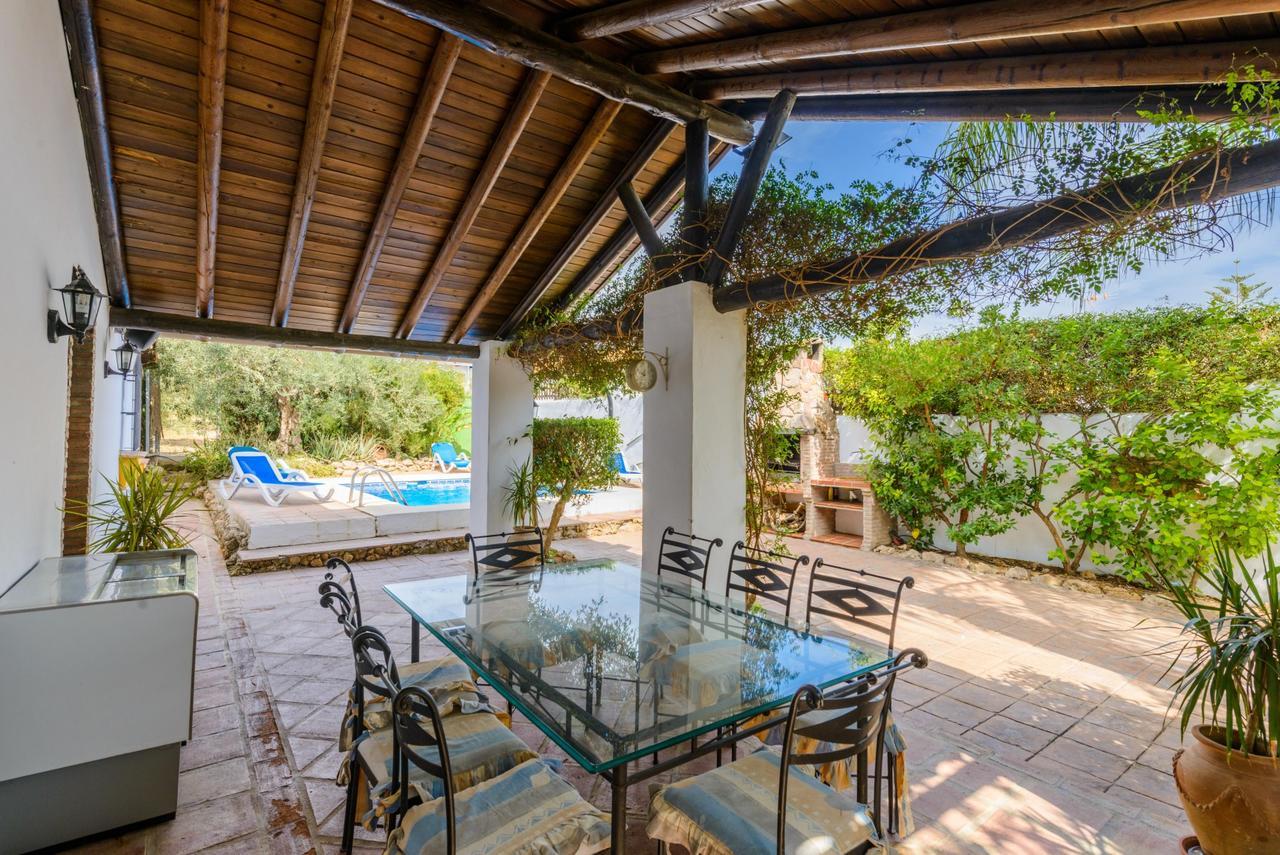 Вилла Cubo'S Casa La Vina Альхаурин-эль-Гранде Экстерьер фото
